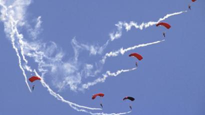 Russian skydiver dies after accident