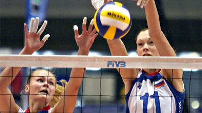 Russia back on winning track in FIVB World GP
