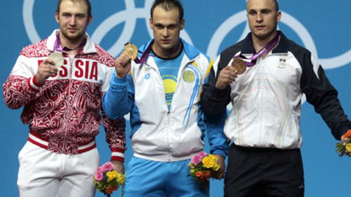 Kazakh record-breaker leaves weightlifter Ivanov behind 