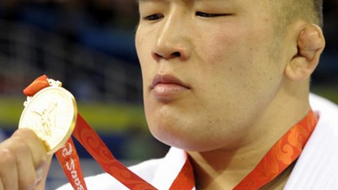 Japanese Olympic champ to become Fedor’s New Year present