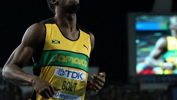 Bolt back on track in 200 meters triumph