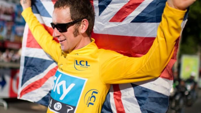 Wiggins wins Britain’s first Tour de France 