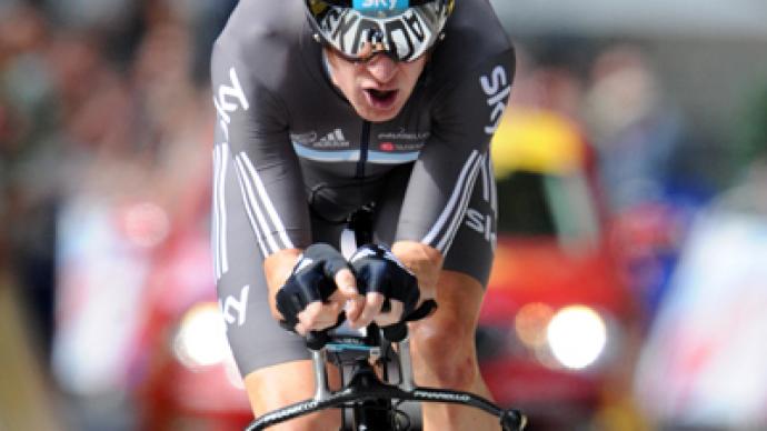 Tour de France winner Wiggins run over by car  