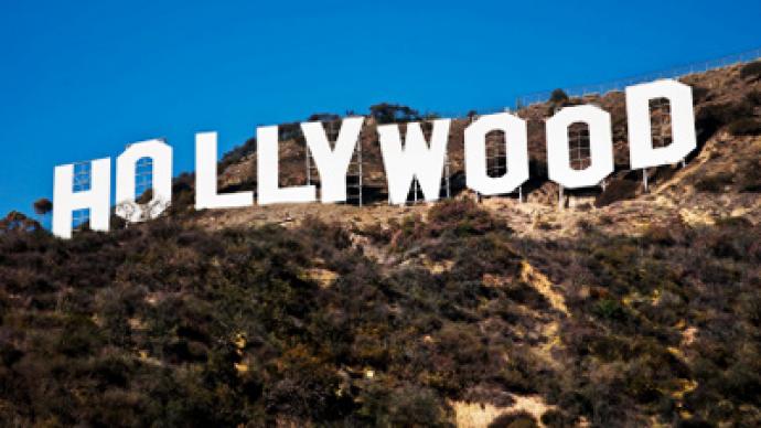 Hollywood threatens Obama over SOPA