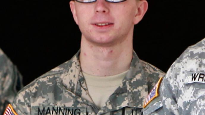 Bradley Manning postpones offering a plea in WikiLeaks case