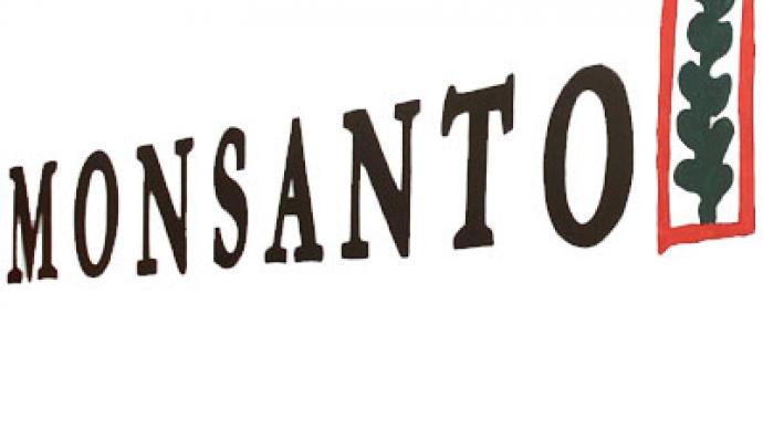 Monsanto demands $1 billion in court