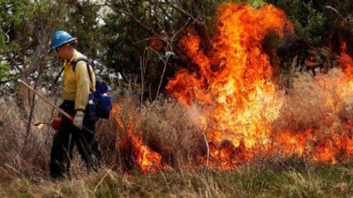 Perry's budget cuts worsen disastorous wildfires