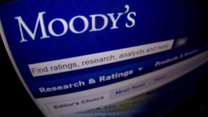 Moody's threatens to downgrade US