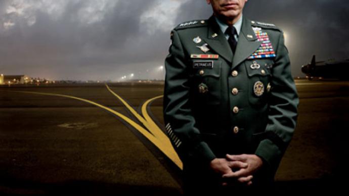 Petraeus spins Afghan war as reports paint grim picture