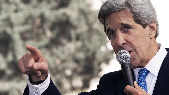 US Secretary of State John Kerry delivers remarks to US Foreign Service workers during a "meet & greet" at the US Counsulate General on April 8, 2013, in Jerusalem, Israel (AFP Photo / Pool Paul J. Richards) 