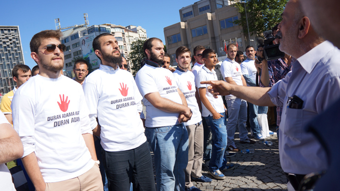 The Great Stand-off of Istanbul: An impact of flash mobs on revolution