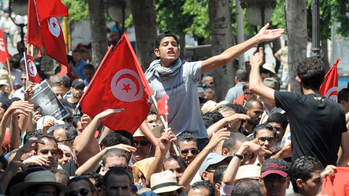 Tunisia suffering deep divide between Secularists and Islamists
