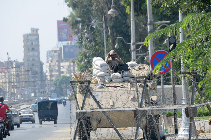 Egypt â weapons against the weapons (Photo by Andre Vltchek)