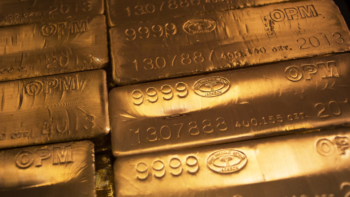 24 karat gold bars are seen at the United States West Point Mint facility in West Point, New York June 5, 2013. (Reuters/Shannon Stapleton)