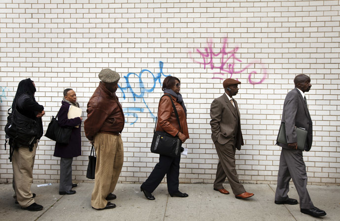 Jobseekers stand in line to attend the Dr. Martin Luther King Jr. career fair held by the New York State department of Labor in New York (Reuters/Lucas Jackson)