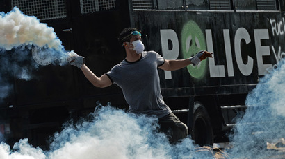 Kiev & Bangkok protests: Spot 10 differences