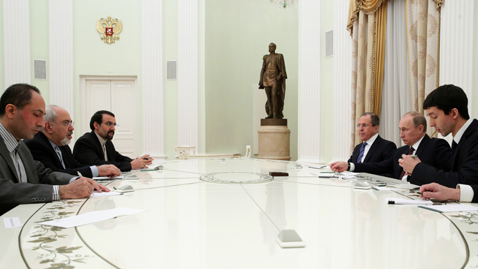 January 16, 2014. Russian President Vladimir Putin, second right, during talks at the Kremlin with Iranian Foreign Minister Mohammad Javad Zarif, second left (RIA Novosti / Mihail Metzel)