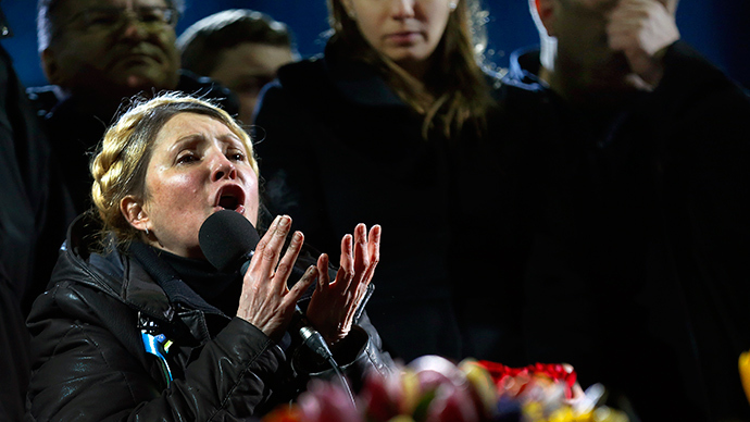 Ukrainian opposition leader Yulia Tymoshenko addresses anti-government protesters gathered at Independence Square in Kiev February 22, 2014 (Reuters / Yannis Behrakis)