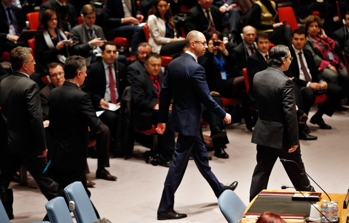 Ukraine Prime Minister Arseniy Yatsenyuk walks into the United Nations Security Council chamber before his address to a meeting of the Council on the crisis in Ukraine, at U.N. Headquarters in New York, March 13, 2014.(Reuters / Mike Segar)