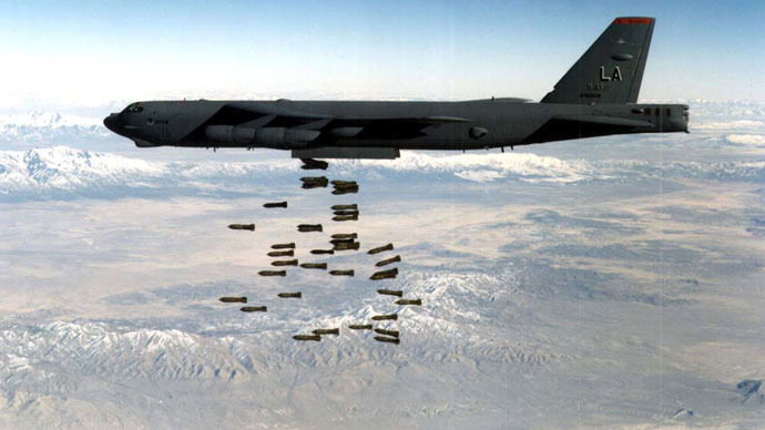 A U.S. Air force B-52 bomber drops a load of M117 750lb bombs in this undated file photo. (Reuters/U.S. Air Force Photo)