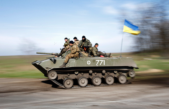 Ukrainian soldiers drive an airborne combat vehicle near Kramatorsk, in eastern Ukraine (Reuters / Marko Djurica)