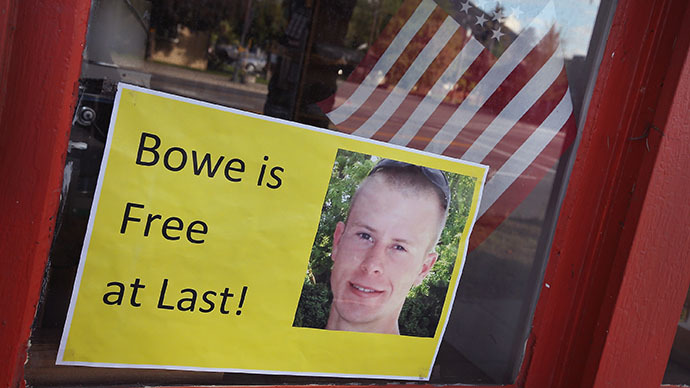 A sign announcing the release of Sgt. Bowe Bergdahl sits in the window of the Hailey Paint and Supply store on Main Street June 1, 2014 in Hailey, Idaho. (AFP Photo / Scott Olson)