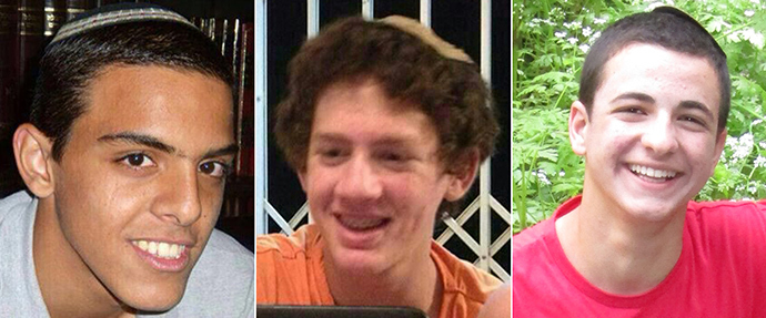 A combination of undated family handout pictures made on June 18, 2014 shows the three Israeli teenagers believed kidnapped by Palestinian militants, (From L to R) Eyal Yifrach, 19, Naftali Frenkel, 16 and Gilad Shaar, 16 (AFP Photo)
