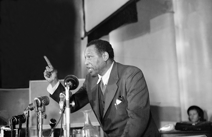 An undated picture shows US actor and singer Paul Robeson giving a speech (AFP Photo)
