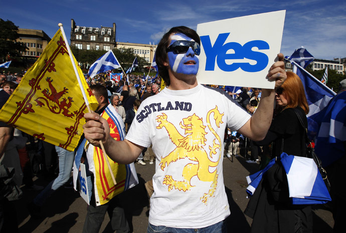 Demonstrators take part in a pro-independence rally in Princes Street gardens in Edinburgh, Scotland (Reuters/David Moir)
