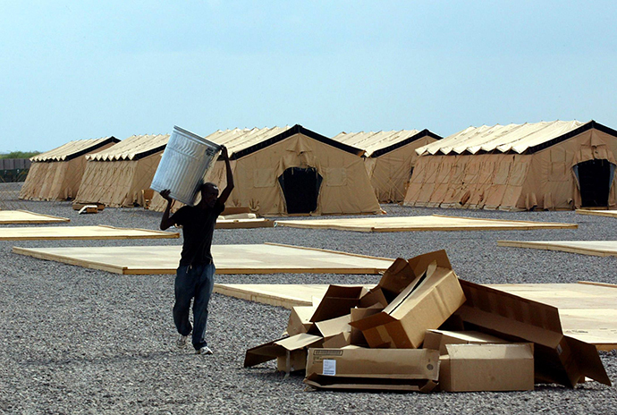 A local employee works inside the US military base in Djibouti, Camp Lemonier (AFP Photo / Pedro Ugarte)