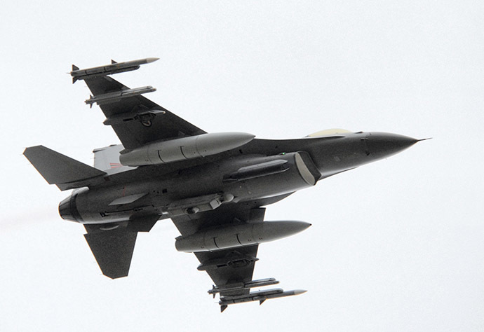 F-16 fighter jet (AFP Photo / Trond Hoeyvik)