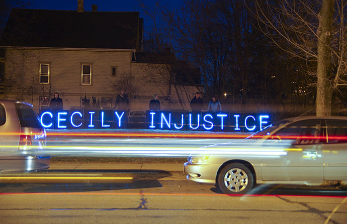 Cecily Injustice Streaks (Image from flickr.com / Light Brigading)