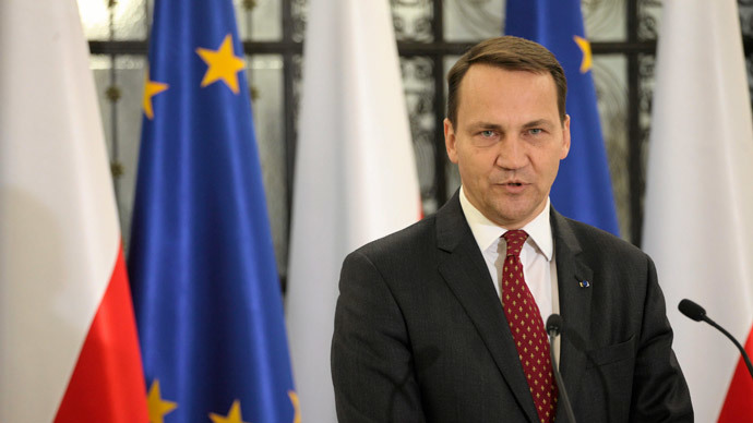 Fragile fact-checking: How the media fell in and out of love with the Sikorski ‘revelations’