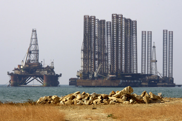 Oil rigs in the Caspian Sea, The Absheron peninsula. (RIA Novosti / Anton Denisov) 