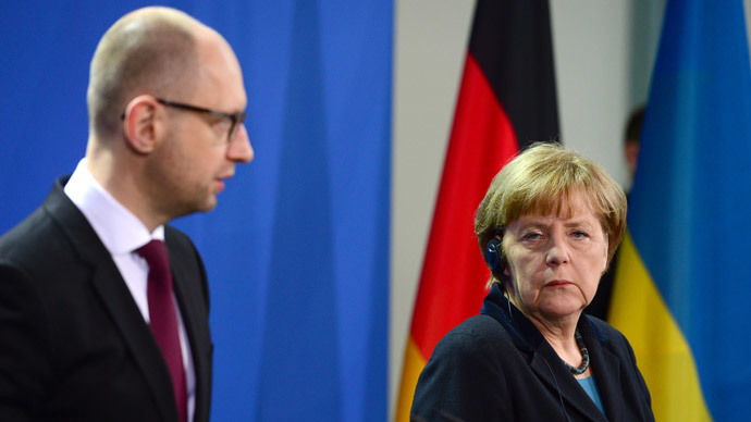 ​‘Soviets invading Germany, Ukraine:’ Berlin faces tough choice on PM Yatsenyuk’s WW2 take