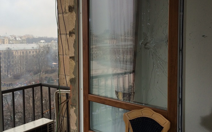 The shot hit the room, where RT had its live position. Kiev, February 2014. Photo by RT's Aleksey Yaroshevsky