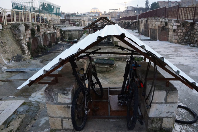 Palestinians keep their bikes in air ducts of the old market (Photo by Nadezhda Kevorkova)