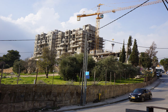 This is what happened to a Palestinian house as the settlers got closer to it (Photo by Nadezhda Kevorkova)