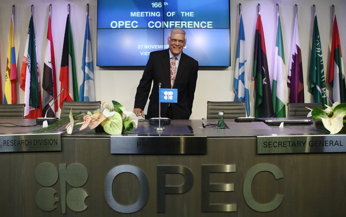 OPEC Secretary-General Abdullah al-Badri arrives for a news conference after a meeting of OPEC oil ministers at OPEC's headquarters in Vienna November 27, 2014. (Reuters/Heinz-Peter Bader)