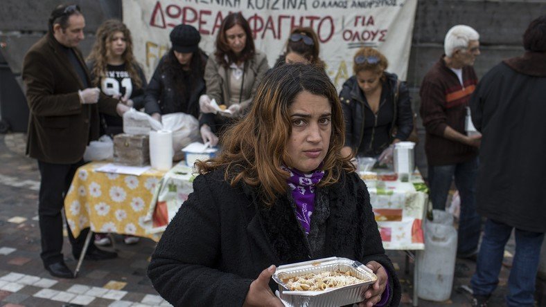 Grèce : l’austérité serait la cause de l’augmentation du taux de suicide (VIDEO)