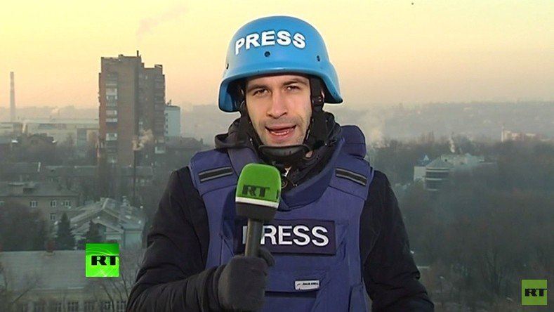 Des journalistes de RT pris entre les tirs à l'aéroport de Donetsk