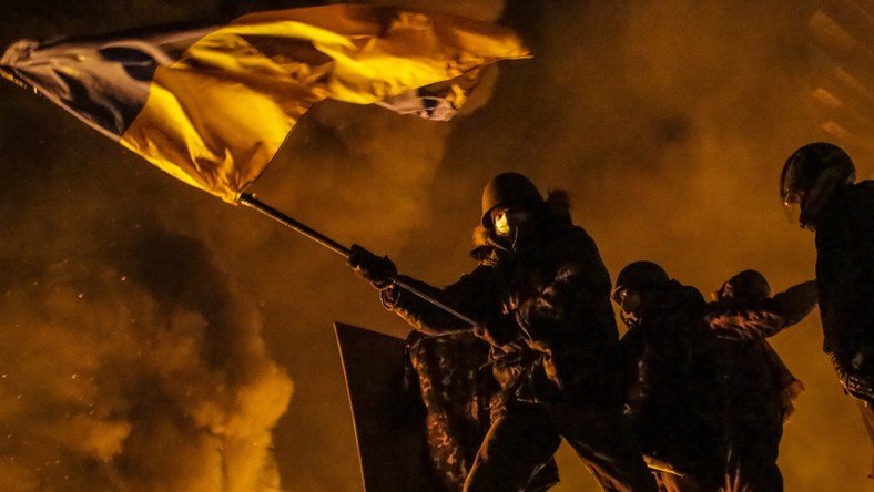 Crise ukrainienne : pour livrer une guerre médiatique, il faut être deux