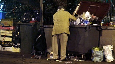 France : trois jeunes reconnus coupables de vol après avoir récupéré des déchets alimentaires