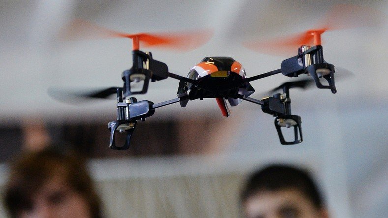 Paris à nouveau survolé par des drones