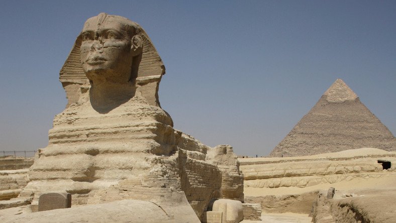 Un prédicateur du Koweït appelle à détruire le Sphinx et les Pyramides d’Egypte