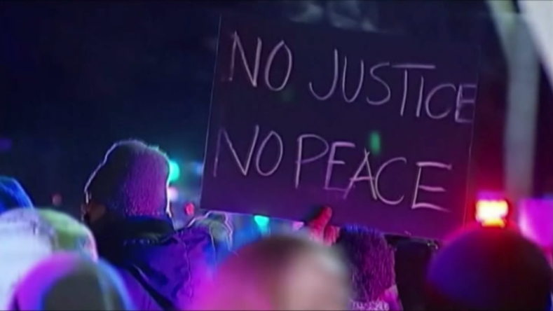 Le comportement d’un adolescent noir ne devrait pas lui valoir la mort