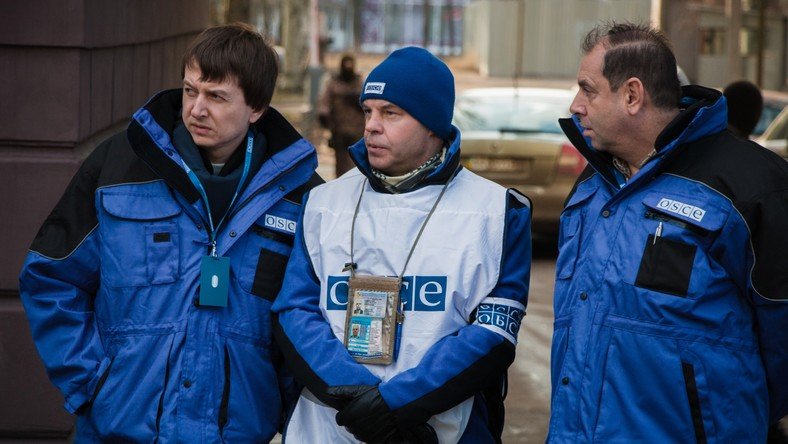 L’OSCE prolonge sa mission d’observation en Ukraine d’une année et double le nombre d’observateurs