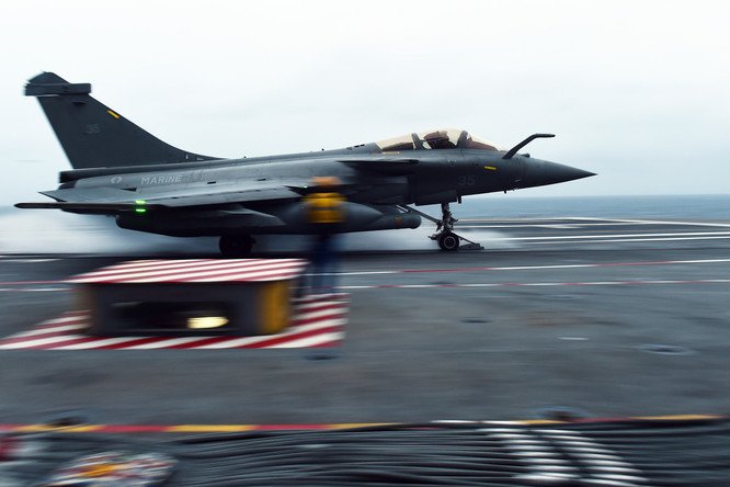 Une armée européenne relève du défi impossible