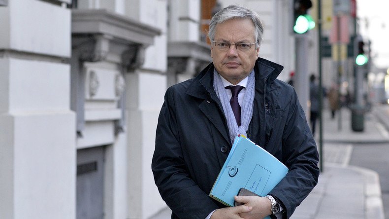 Le chef de la diplomatie belge accusé de racisme pour un déguisement (PHOTOS)