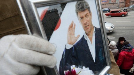 Une nouvelle photo des tueurs présumés de Boris Nemtsov prenant la fuite en voiture 